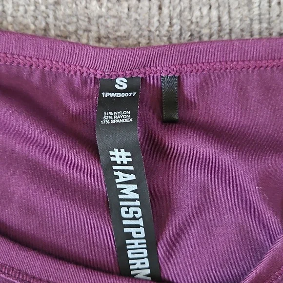 1st Phorm Adapt Plum size S - Picture 3 of 3